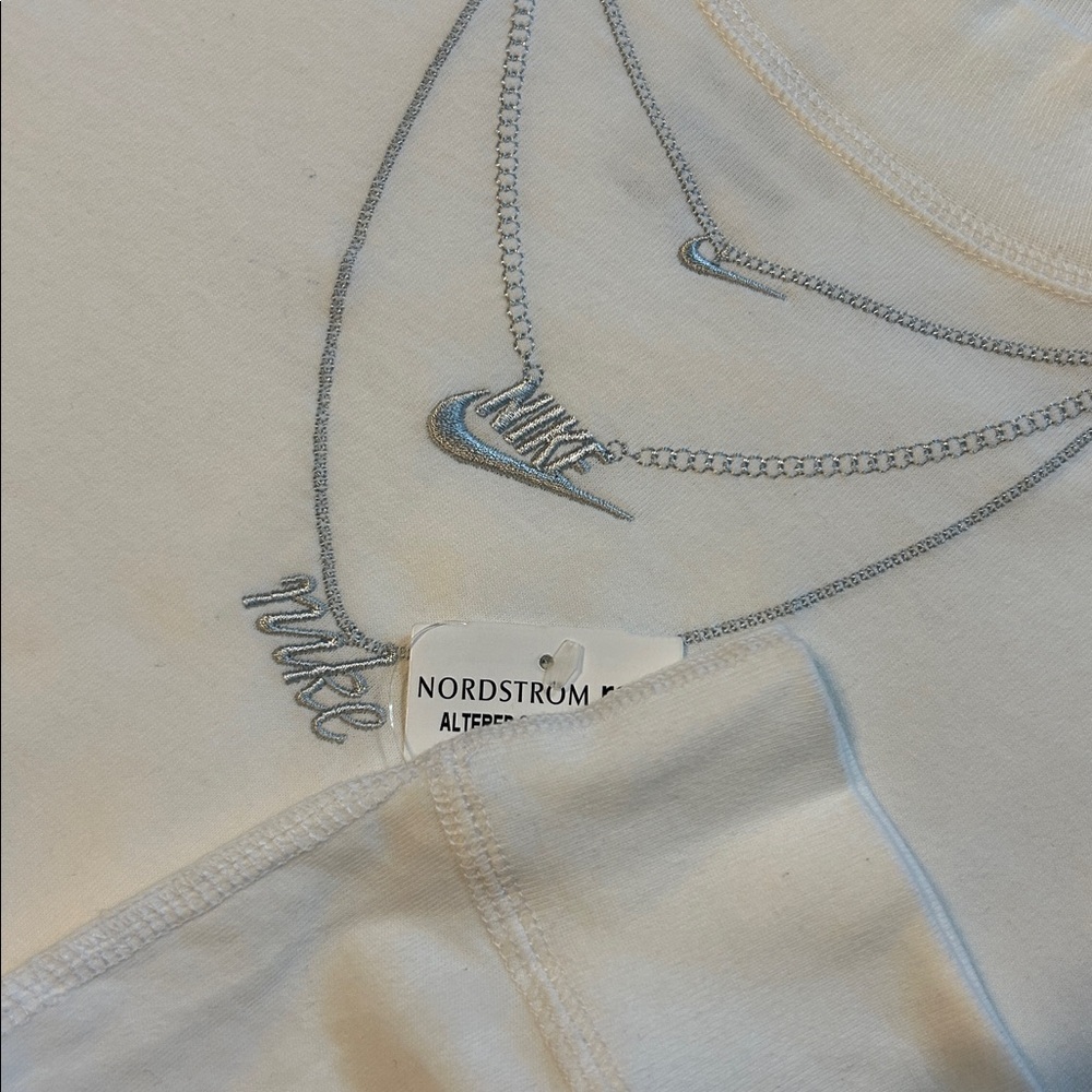 Nike Love at First Scroll mock turtleneck. Stitched necklaces. Women’s Small. - Picture 10 of 10
